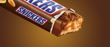 Có bao nhiêu calo trong Snickers, thành phần, giá trị dinh dưỡng của một thanh, lợi ích và tác hại đối với cơ thể